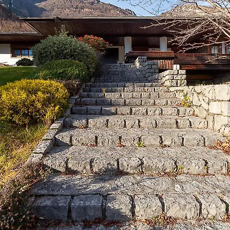 Villa Mazzucco Ponte nellʼAlpi